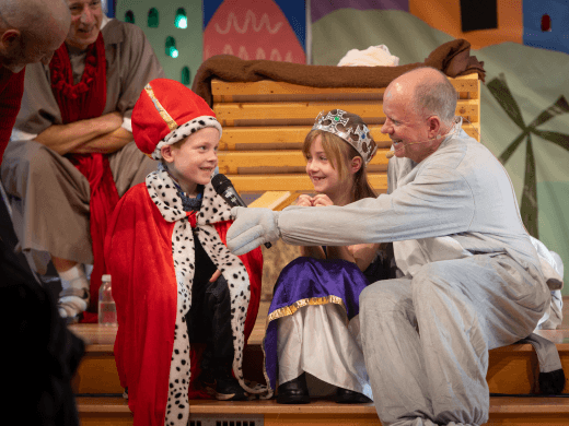 Nativity Crib Service 2025